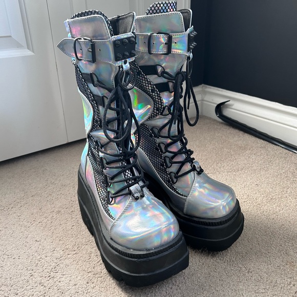 Demonia Shoes - Holographic silver Demonia Shaker 70 size 7 platform boots